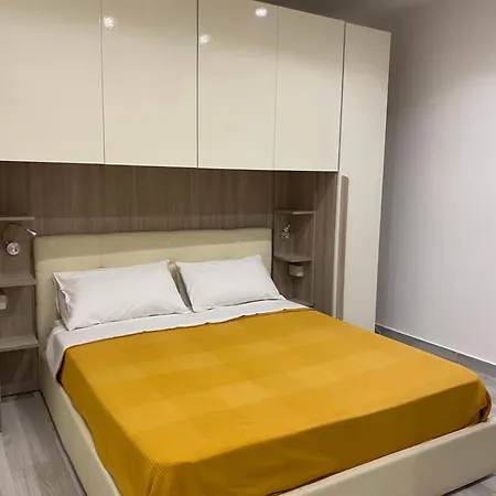 Mia Suite-3